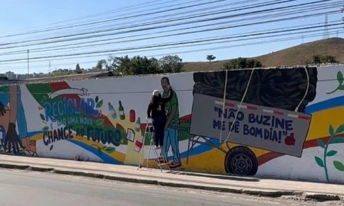Artista Eduarda de Aquino conclui mural de 168 m² na CoopCat de BM